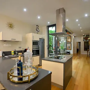 Classic And Luxury- 2bd 2bth- Sierpes Siviglia